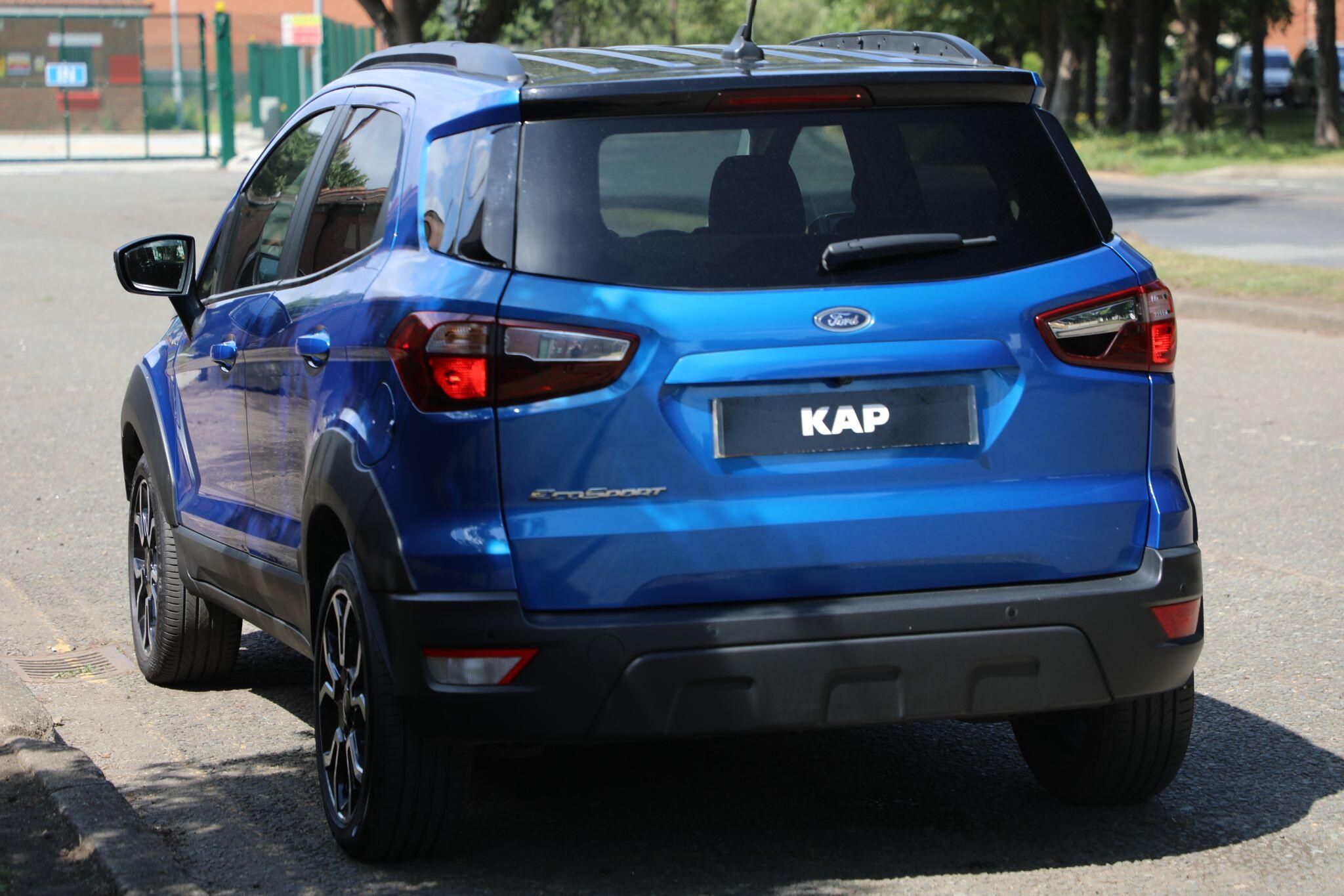 Large vehicle image